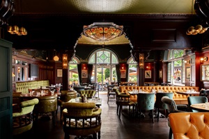 Red Lion, Barnes roast